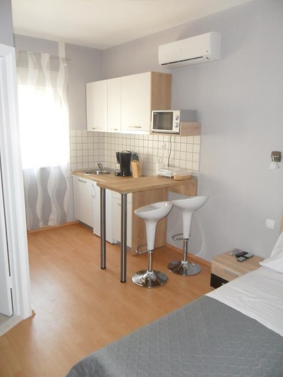 Beachside Apartments Znjan Split Szoba fotó