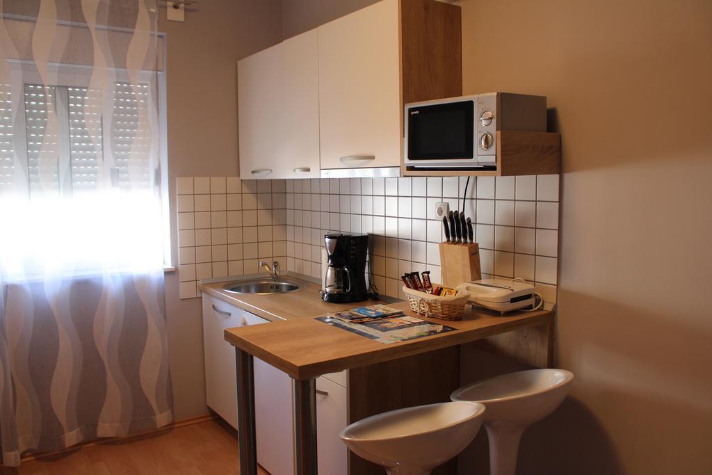 Beachside Apartments Znjan Split Szoba fotó