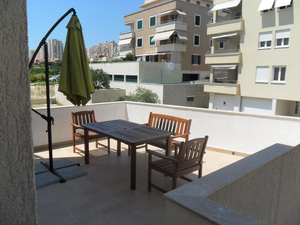 Beachside Apartments Znjan Split Kültér fotó
