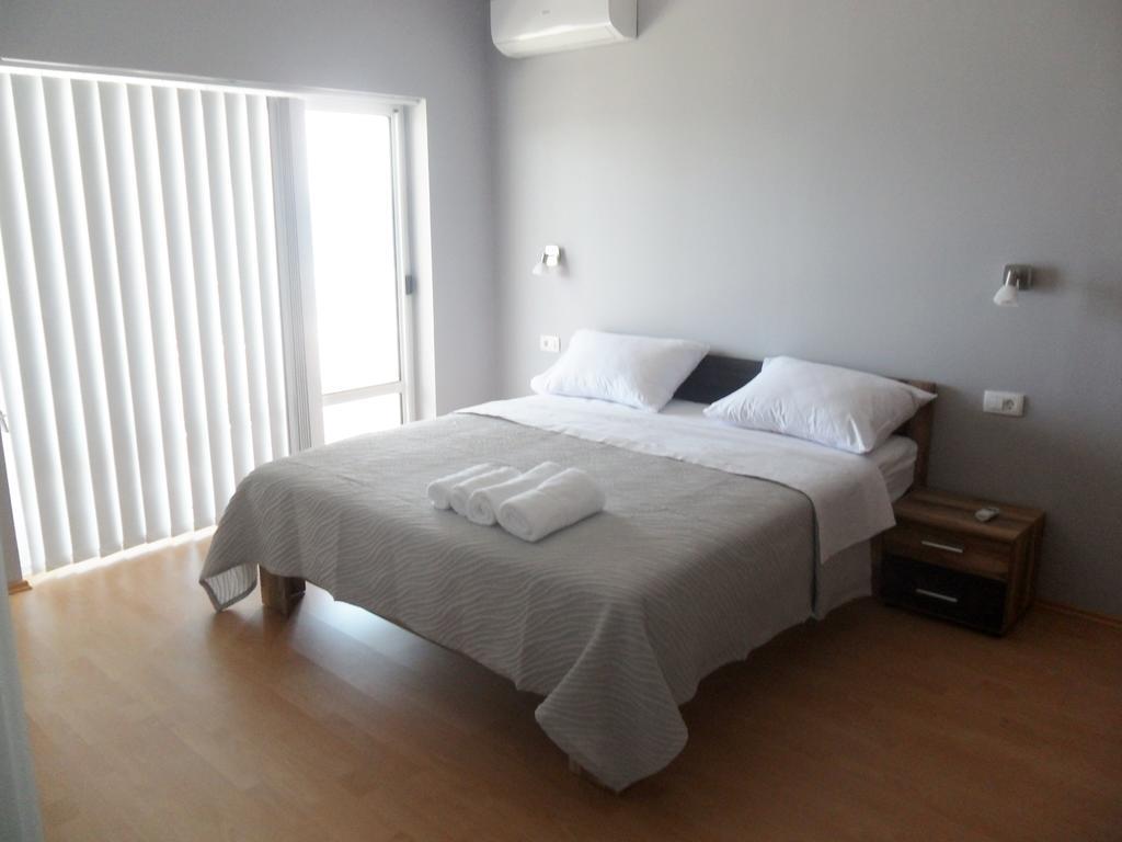 Beachside Apartments Znjan Split Szoba fotó