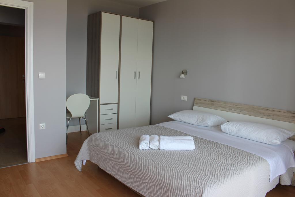 Beachside Apartments Znjan Split Szoba fotó